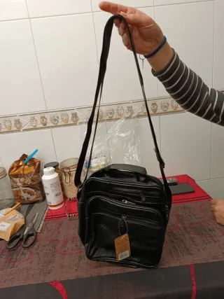 Bolso hombre piel legítima de vaca en negro