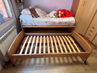 Cama individual con cama extraíble