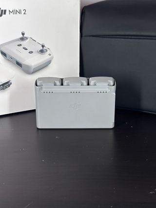 DJI Mini 2 Fly More Combo in vendita in ottime condizioni