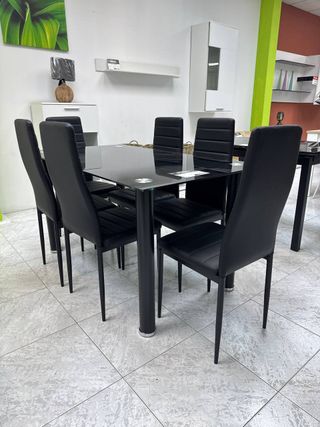 Lote 6 Sillas Negras + Mesa Cristal BCN - ¡Súper!
