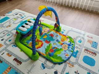 Gimnasio de actividades Piano Fisher Price