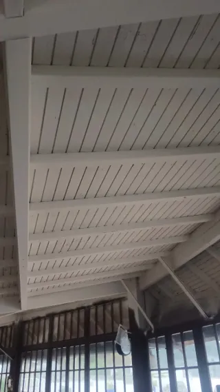 Mueble de madera ,matales