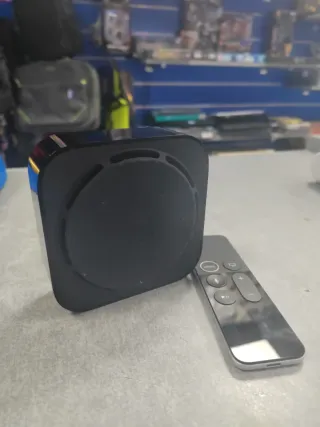 Apple TV 4K 1ª Gen + Mando