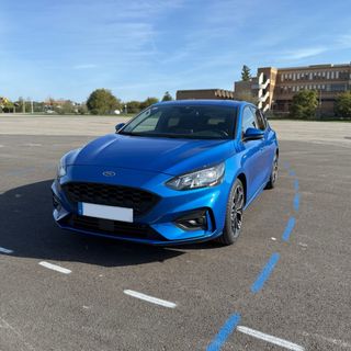 Ford Focus ST Line - Solo 24.000km
