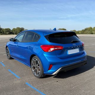 Ford Focus ST Line - Solo 24.000km
