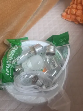 Bombillas LED y normales - Envío Gratis