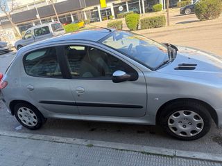 Peugeot 206 2004