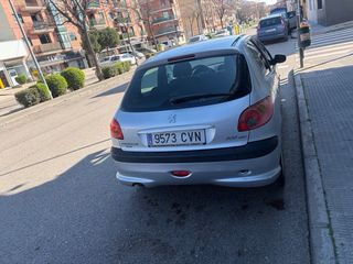 Peugeot 206 2004