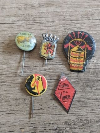 Insignias Guerra Civil Auxilio Social