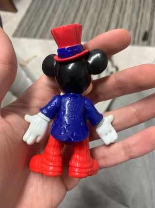 Figuras Mickey y Minnie Mouse