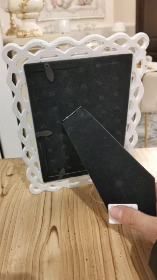 Cornice bianca decorata  10x15 cm