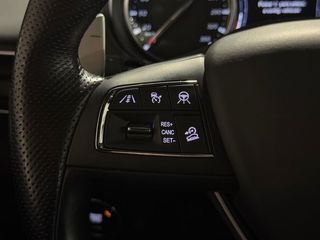 Maserati Levante TROFEO V8 3.8 TWIN-TURBO.- " 4X4 ".- " IMPECABLE ".- " MUY EQUIPADO ".- " GARANTÍA OFICIAL MASERATI ".-