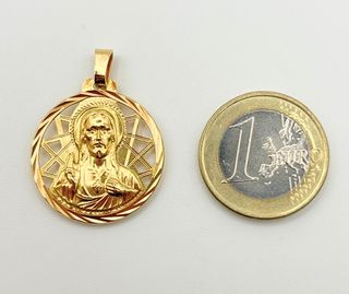 Medalla Oro 18k Sagrado Corazón 4.88 gr