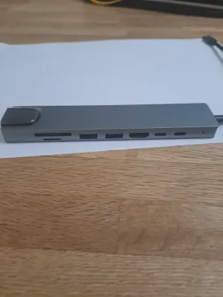 Adaptador USB-C Gris
