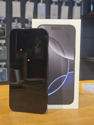 IPHONE 16 PRO MAX 256GB NEGRO 100% BAT - 194 ciclo