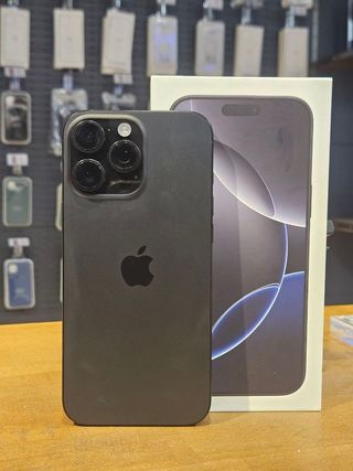 IPHONE 16 PRO MAX 256GB NEGRO 100% BAT - 194 ciclo