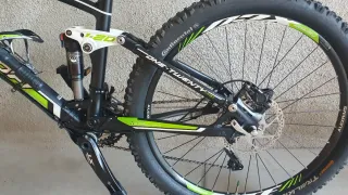 Bicicleta MTB Doble Suspensión Canyon y Mérida