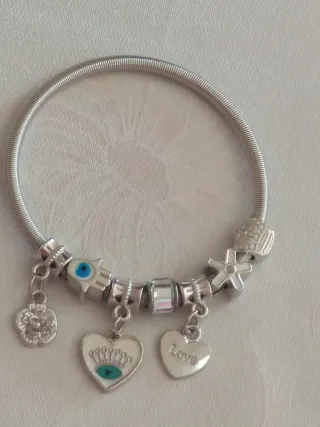 Pulsera elástica con charms ojo turco protección