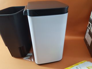 Papelera Brabantia Bo 4L Blanca