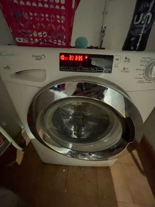 Lavadora Candy Grand Vita 8kg, con DEFECTO