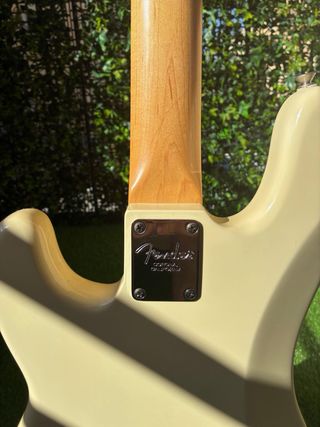 Bajo Fender precision Corona California