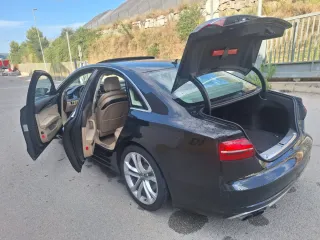 Audi S8 2015
