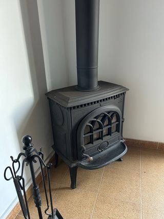 Estufa Jotul F3 Negra