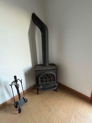 Estufa Jotul F3 Negra