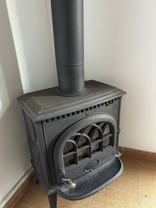 Estufa Jotul F3 Negra