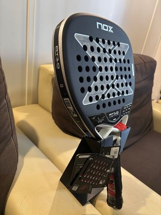 Pala Pádel NOX AT10 Attack 18k 2026
