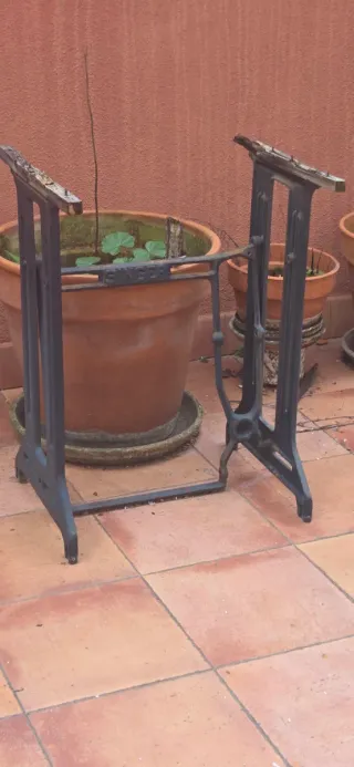 Base Máquina de Coser SINGER