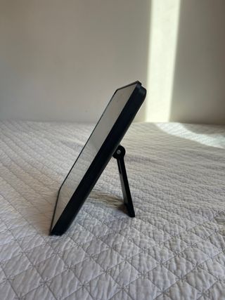 Espejo moderno con luz LED negro