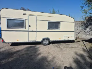 Caravana Knaus Azur 500