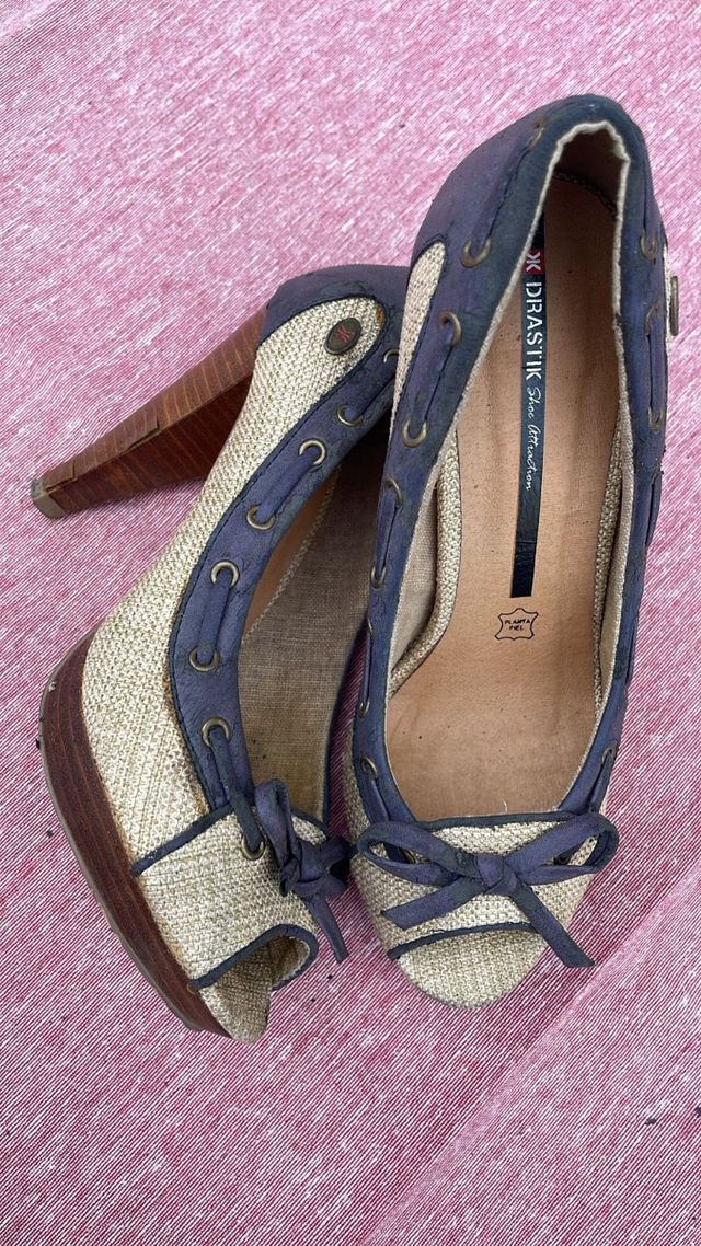 Tacones Drastik Beige y Azul