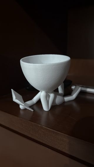 Maceta Decorativa Figura Humana Lectora