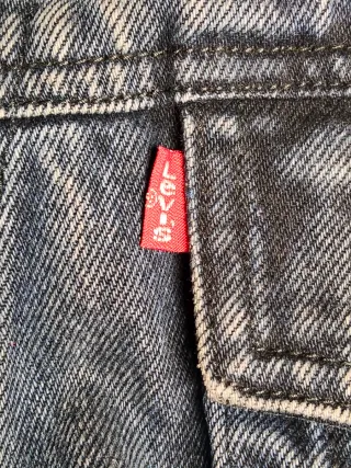 Chaqueta vaquera Levi’s auténtica – Talla L