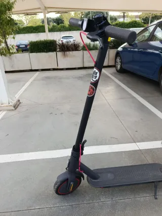 Patinete Eléctrico Negro
