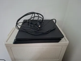 Ps4 Slim 500GB Negra