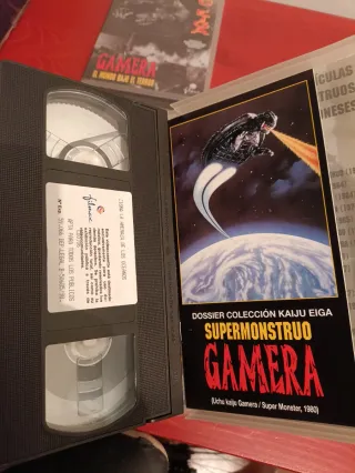 Lote 4 VHS Kaiju Eiga: Gamera y Godzilla
