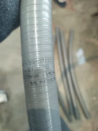 5 Tuberías flexibles gris de Leroy Merlin