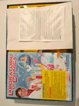 Lotto Giochi: Video Micro 200x + Piccolo Chimico