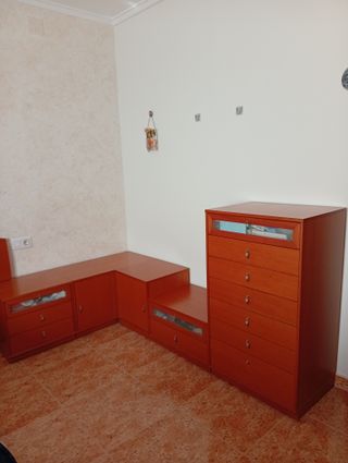 Muebles de dormitorio madera color cerezo