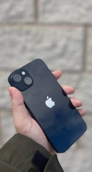 iPhone 13 Negro/Azul Marino 128Gb