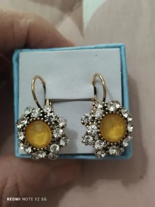 Pendientes vintage chapados oro amarillo