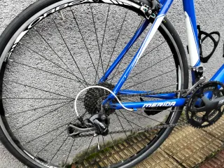 Bicicleta de carretera Merida Talla M