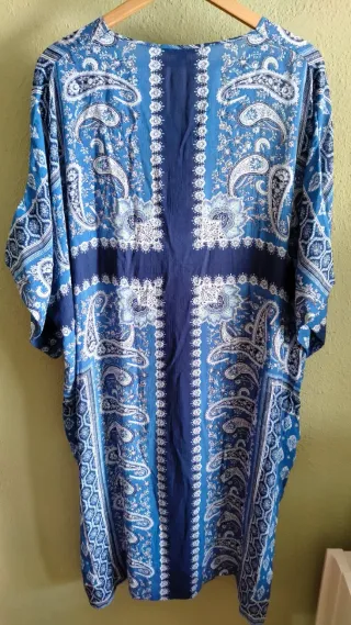 Túnica Cortefiel Estampada Azul y Blanca