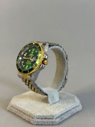 Seiko Mod Submariner Verde y Oro Cuarzo - 40mm