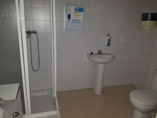 Local comercial en alquiler en Eixample Sud – Migdia en Girona