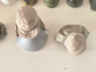 Lote cascos/gorras figuras 1/6