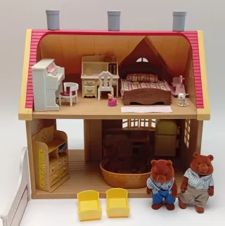 Casa Sylvanian Families con figuras
